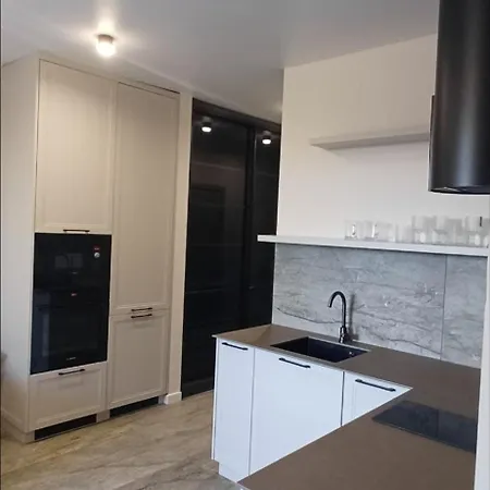 Apartment Breeze Marine Seaview