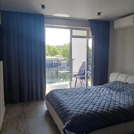 Apartment Breeze Marine Seaview *